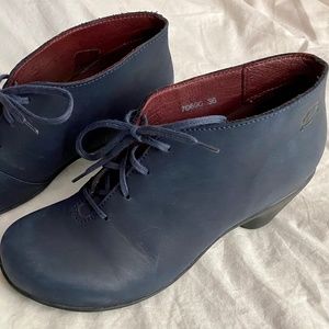 Loints of Holland - Navy boots - RARE FIND - Size 36 (6)